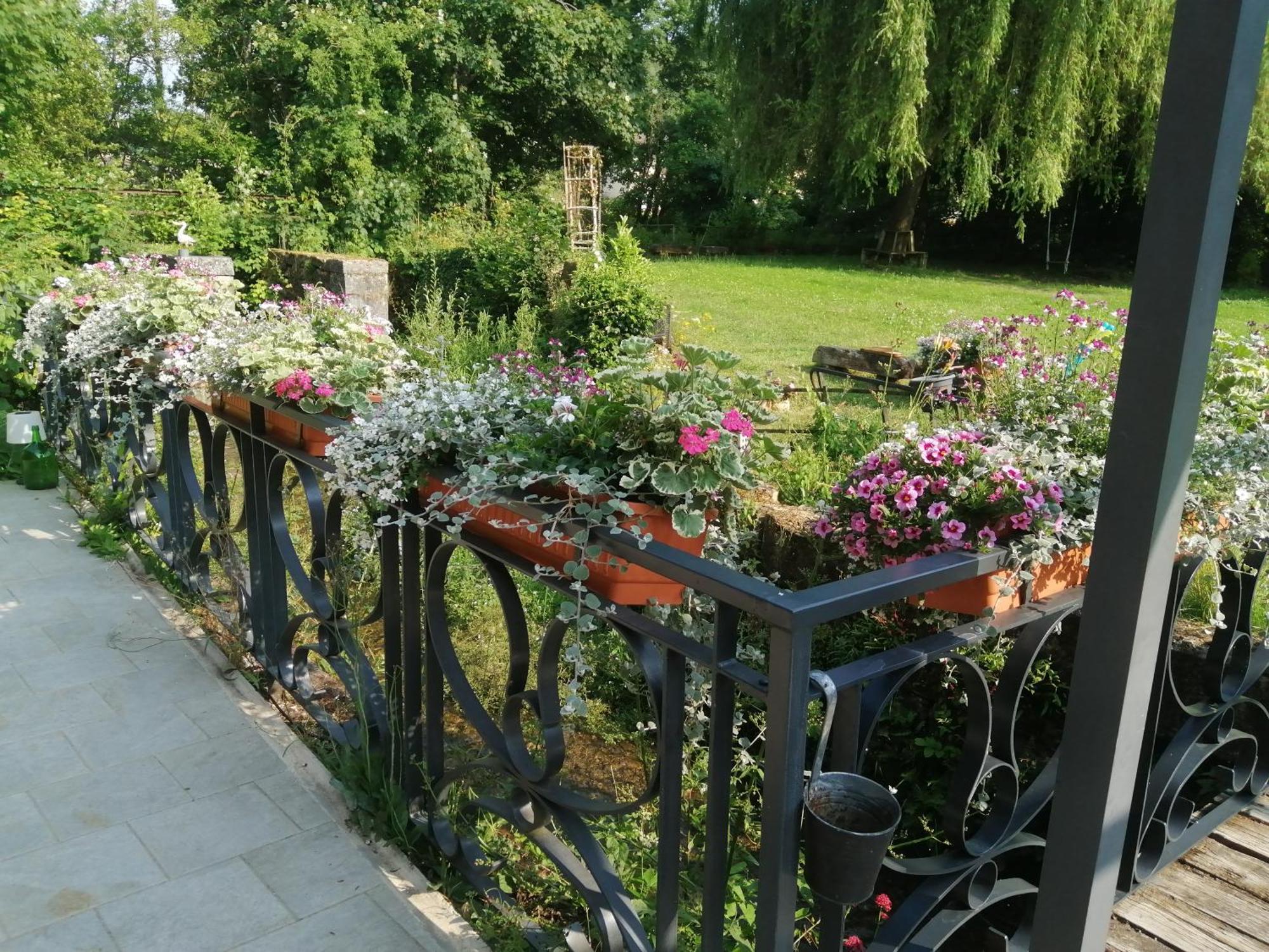 O Jardin De Boutancourt Villa Bagian luar foto